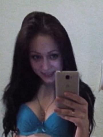 Кристина Лови Момент